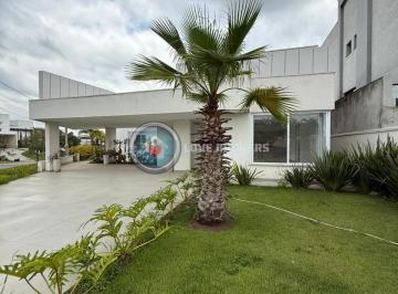 Casa · 300m² · 3 Quartos · 4 Vagas · Casa Alto Padrão Para Locação No Condomínio Aruã Brisas