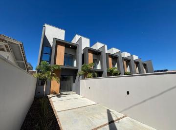 Casa · 84m² · 2 Quartos · 2 Vagas · Sobrado Geminado em Amizade, Jaraguá do Sul/SC