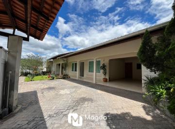 Casa · 270m² · 5 Quartos · 1 Vaga · Casa à venda no bairro Escola Agrícola - Blumenau/SC