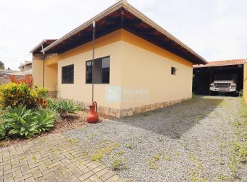 Casa · 229m² · 3 Quartos · 3 Vagas · Ampla casa térrea no bairro Passo Manso!