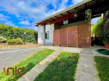 51b87ee2e1189c5a366e628246e4d6793d65e5d8 · Casa linear a venda dentro de condominio com lazer completo