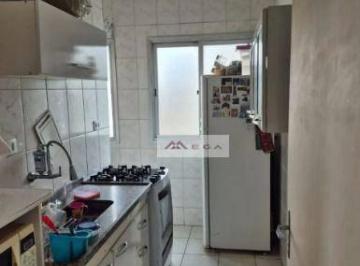 42344d17e13075b888115bc7a0a24714c43b759d · Apartamento com 2 quartos