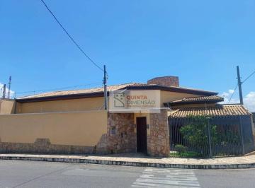 3aac927b13a3272ade4aec30439c489a551effbc · Casa Alto Padrão à Venda – 3 Suítes, Jardim de Inverno e Área Gourmet – Jardim dos Ipês, Cachoeira P