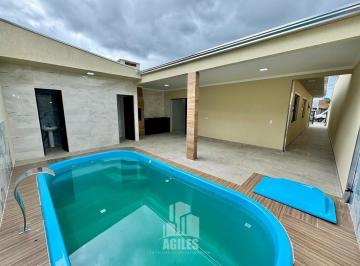 24978730_4.jpg · Casa perto do mar, com 3 quartos e piscina