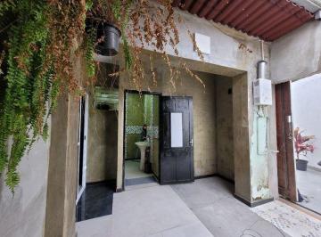 img0 · Casa com 4 Quarto(s) e 4 banheiro(s) para Alugar, 280 m² por R$ 8000 / Mês