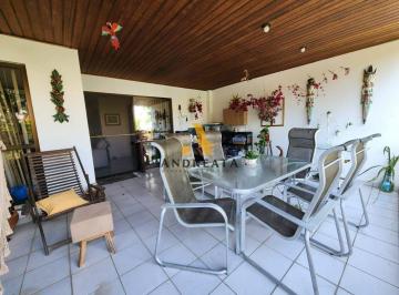 Apartamento · 171m² · 3 Quartos · 2 Vagas · Venda de Apartamento com 3 quarto(s), 2 suíte(s), 171 m², por R$ 1.2 milhão, no condomínio predio ru