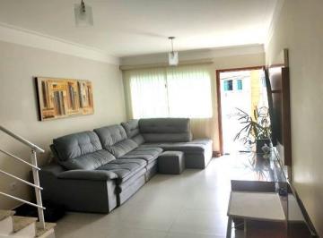 Casa de 3 quartos, São Paulo ·  Sobrado à venda no Bairro da Chácara Inglesa na Rua Marcos Frankenthal 
