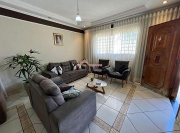 Casa · 160m² · 3 Quartos · 4 Vagas · Casa a venda com 3 dormitórios sendo 1 suíte - Parque Bandeirantes, Sumaré/SP