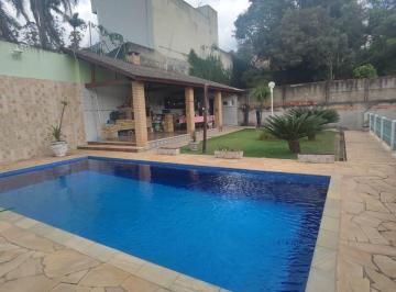 Casa · 433m² · 3 Quartos · 7 Vagas · Linda casa em Santana de Parnaíba.