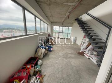 Cobertura Comercial à Venda em Santos-SP, Bairro V · Cobertura Comercial à Venda em Santos-SP, Bairro Valongo: 2 Banheiros, 1 Vaga e 130m² de Área