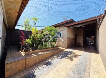 Casa · 217m² · 3 Quartos · 3 Vagas · Casa em Peruíbe