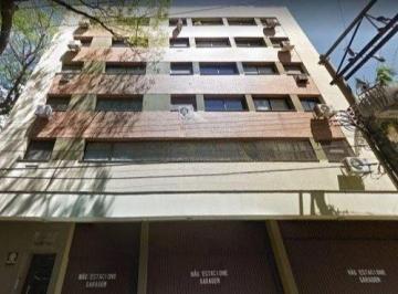 Apartamento · 30m² · 1 Quarto · 1 Vaga · JK/Kitnet semi mobiliado no centro histórico