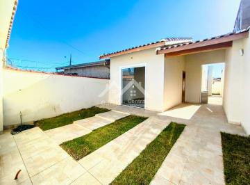 Casa · 156m² · 3 Quartos · 2 Vagas · 
                                Casa em Peruíbe
                            
