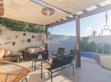 Casa · 230m² · 3 Quartos · 2 Vagas · Casa com 3 quartos e 2 vagas no bairro Espirito Santo