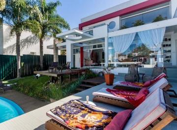 Casa · 600m² · 8 Quartos · Casa à venda - no Centro