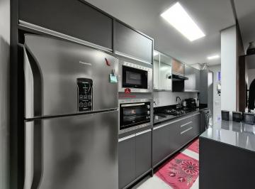 Apartamento · 106m² · 2 Quartos · Apartamento à venda - no Centro