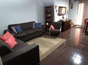 Casa · 146m² · 3 Quartos · 1 Vaga · Casa sobrado para Locação no Bairro Jardim José Sampaio Júnior, em Ribeirão Preto.