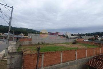 Terreno · 888m² · Terreno em Flamengo, Maricá/RJ de 0m² para locação R$ 4.500,00/mes