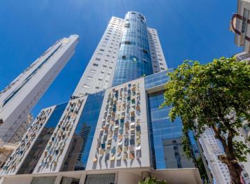 2394f02f-2a22-4e4d-a054-60545e06cc99 · Agradável apartamento para venda em Centro com 3 quartos, sendo 3 suítes, 130m²