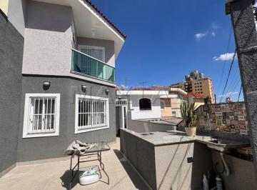 Casa · 120m² · 2 Quartos · 2 Vagas · Sobrado à venda no Tucuruvi à 400 metros do metrô de 120 m², com 2 suítes e 2 vagas amplas.
