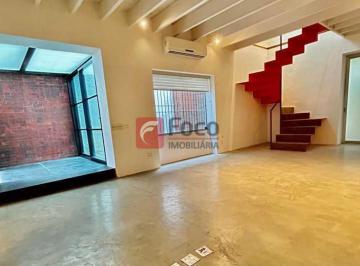 Casa · 207m² · 3 Quartos · 2 Vagas · Casa de rua :  / Residencial / Gávea
