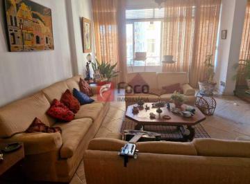 Apartamento · 175m² · 4 Quartos · 1 Vaga · Planta bem generosa