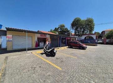 Comercial · 12m² · Box de 12m² em complexo comercial para locação