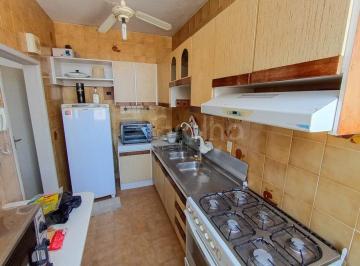 07 · Apartamento com 3 quartos e 64m² privativos no Centro de Florianópolis