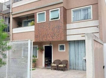 84e5369c323a0287028cbc8e4c8e39df548611fe · Sobrado com 3 dormitórios à venda, 170 m² por R$ 790.000,00 - Boqueirão - Curitiba/PR