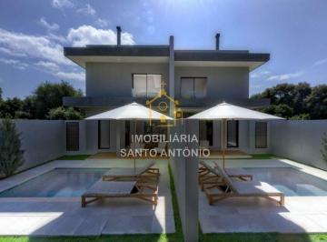 Casa · 145m² · 3 Quartos · 2 Vagas · Casa Financiável com 3 suítes no norte da Ilha de Florianópolis.