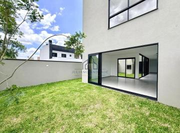 Casa · 221m² · 3 Quartos · 2 Vagas · TRIPLEX EM CONDOMINIO
