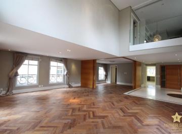 Apartamento · 350m² · 3 Quartos · 5 Vagas · Viva com Conforto e Praticidade no Coração de São Paulo
