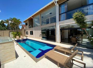 Casa · 570m² · 4 Quartos · 5 Vagas · Casa à venda na Vila Santista em,Atibaia