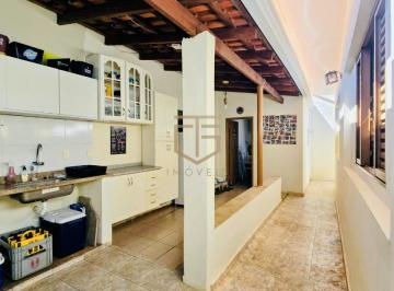 Casa · 155m² · 3 Quartos · 3 Vagas · Casa à venda em Campinas, Parque Taquaral, com 3 quartos, com 155 m²