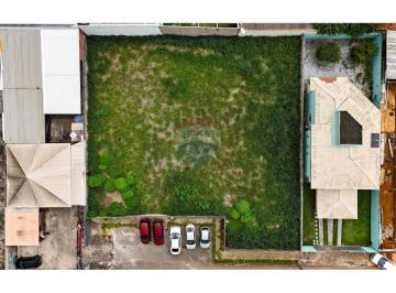 Terreno · 1024m² · 32 Vagas · Projeção terreno 1024m2 na Quadra 301
