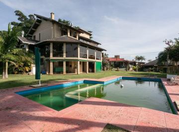Casa · 491m² · 6 Quartos · 4 Vagas · Casa mobiliada em condomínio
