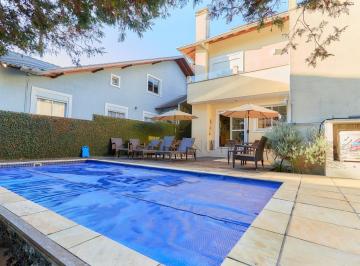 Casa · 266m² · 4 Quartos · 4 Vagas · Casa em condomínio com piscina para LOCAÇÃO, 266,24 m2, 04 suítes, Santa Felicidade!