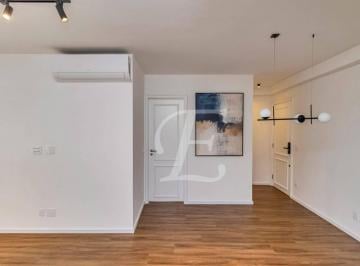 f5239547d04196c92e18c452ae6ed4ea1bd1e0fb · Apartamento à venda | Vila Olímpia | 93 m² | 3 quartos (1 Suíte) | 2 Vagas | Reformado