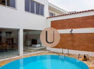 a4b51d8c4f6b61928c98e37144a0f653d16ab259 · Casa espaçosa com 5 dormitórios, área gourmet, piscina e 4 vagas – Nova Petrópolis, São Bernardo do 