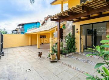 fc7ff2ad · Casa, 4 dormitórios, 220 m², em Campeche