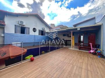Casa · 260m² · 3 Quartos · 4 Vagas · Casa com 3 Quartos à Venda - 260m² - Santa Branca- Próximo à Avenida Dom Pedro I