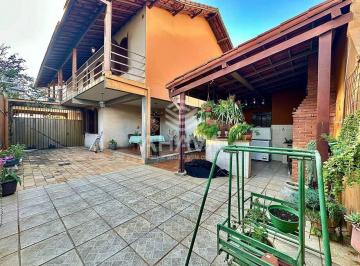 Casa · 360m² · 5 Quartos · 4 Vagas · Casa com 5 Quartos à Venda, 360m², Liberdade, próximo à Rua Boaventura