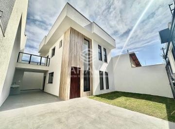 Casa · 180m² · 3 Quartos · 2 Vagas · Casa com 3 Quartos à Venda, 180m², Planalto