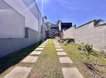 Casa · 185m² · 4 Quartos · 2 Vagas · Casa geminada em condomínio com 4 Quartos à Venda, 329m², Planalto, próximo à Avenida Doutor Cristia