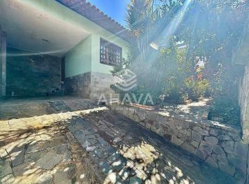 Casa · 360m² · 4 Quartos · 2 Vagas · Casa 4 Quartos | 360m² | Itapoã | 2 Vagas de Garagem | Próximo à Avenida Dom Pedro I