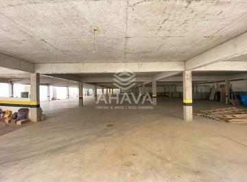 Comercial · 1000m² · Pilotis com 1015m² para aluguel
