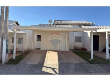 Casa · 91m² · 3 Quartos · 4 Vagas · Casa à Venda no Condomínio Village Amato Reserva – Zona Leste de Sorocaba - R$ 450.000