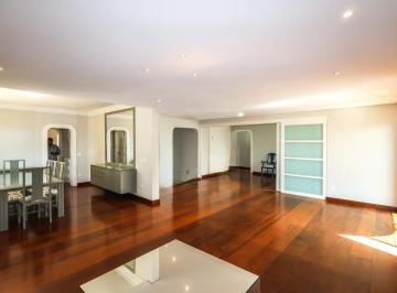 Apartamento · 196m² · 3 Quartos · 2 Vagas · Apartamento à venda com 196 m², 3 quartos e 2 vagas em Aclimação!