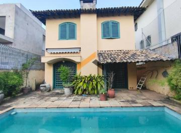 Casa · 306m² · 4 Quartos · 3 Vagas · Casa à venda no Jardim Leonor