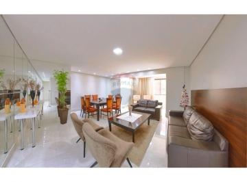 Apartamento · 138m² · 3 Quartos · 2 Vagas · 03 quartos 01 suíte  moderno e reformado vista livre 2 vagas garagem